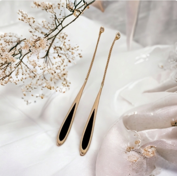 Raindrop Earrings - Picture 13 of 15